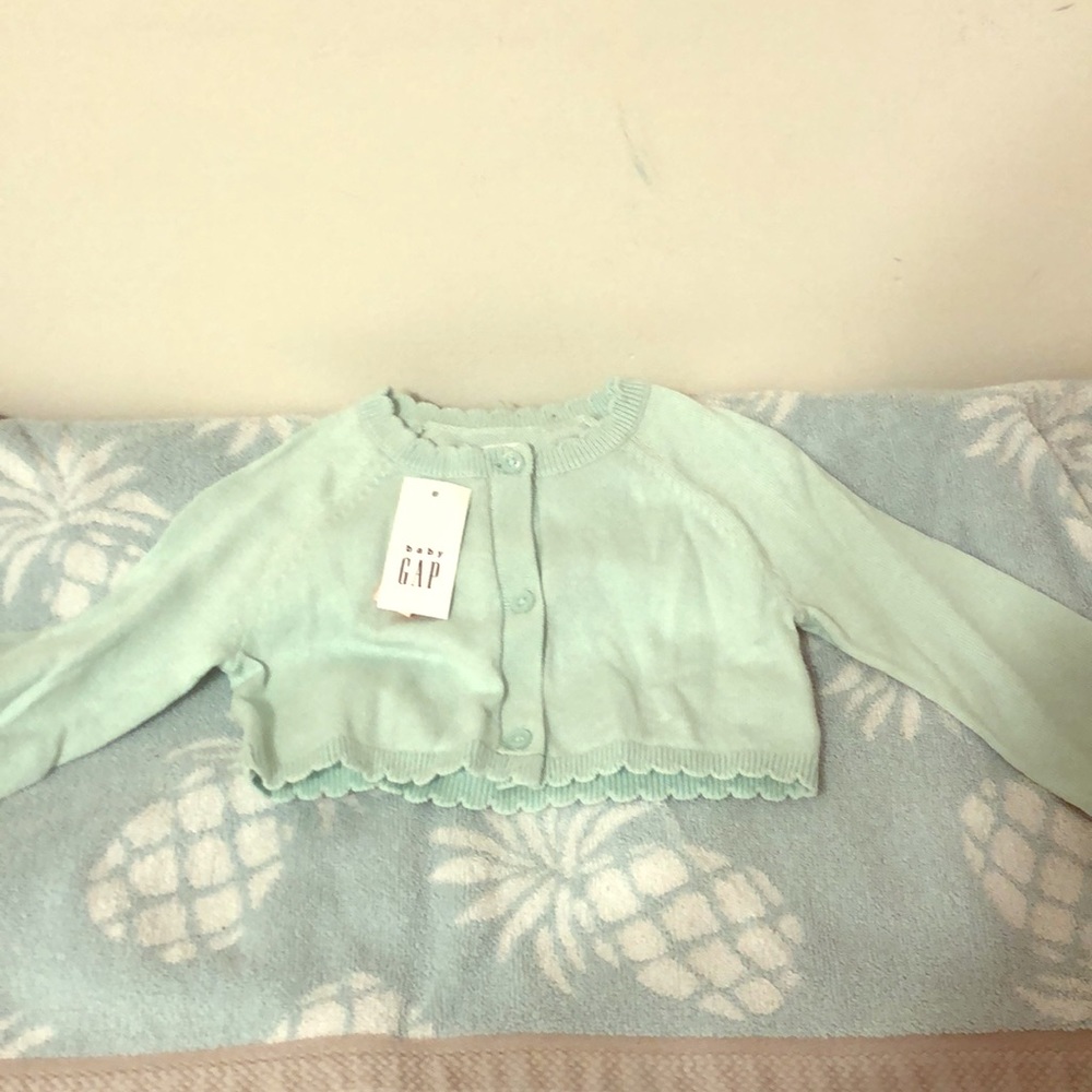 BabyGap new with tags aqua blue sweater 6-12m